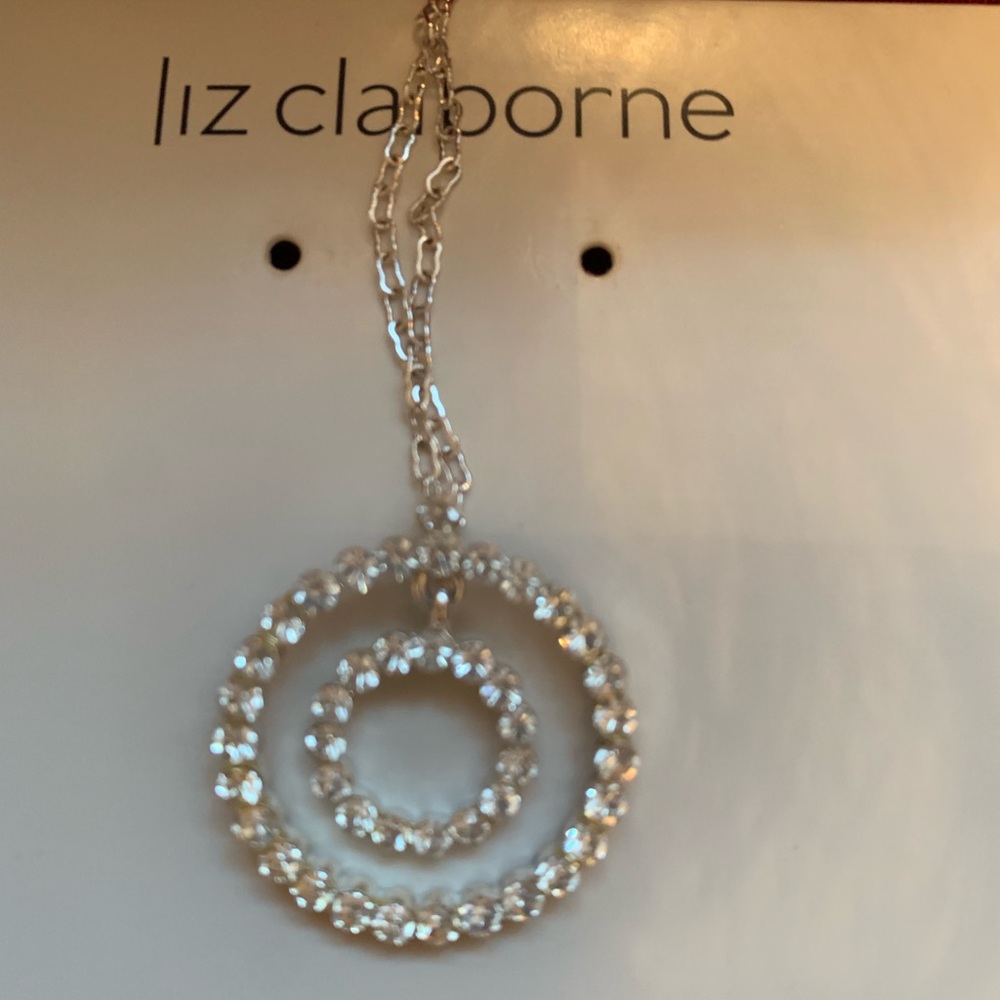 Liz Claiborne neoclassical brand new - Picture 2 of 4